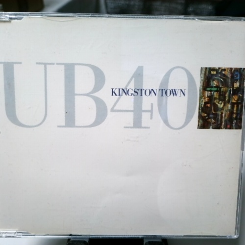 MAXI CD / UB40 – Kingston Town