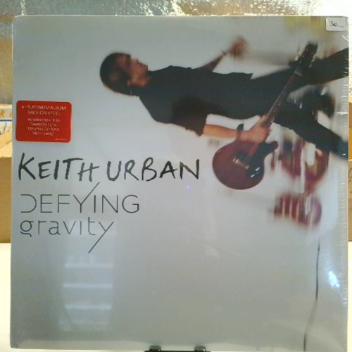 LP / Keith Urban – Defying Gravity