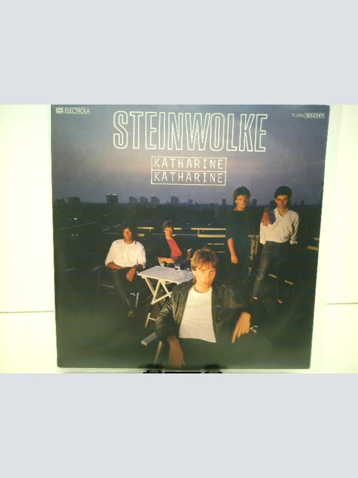 SINGLE / Steinwolke – Katharine Katharine