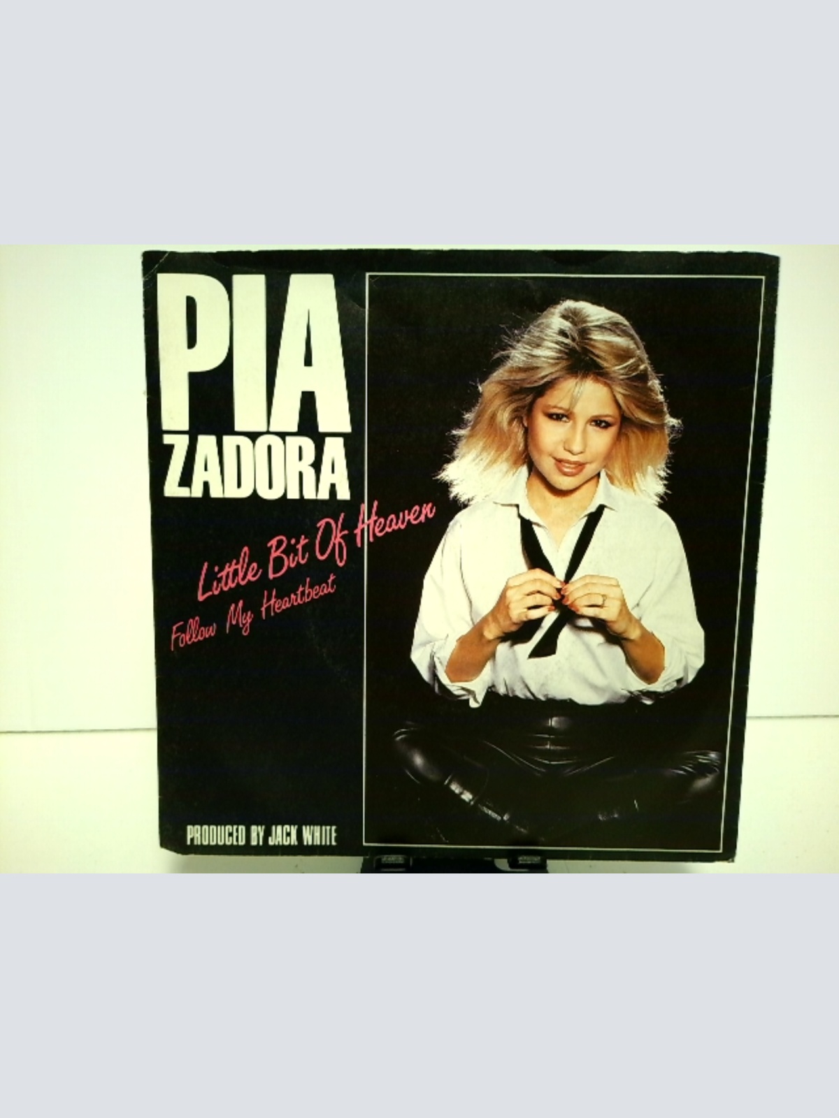 SINGLE / Pia Zadora – Little Bit Of Heaven