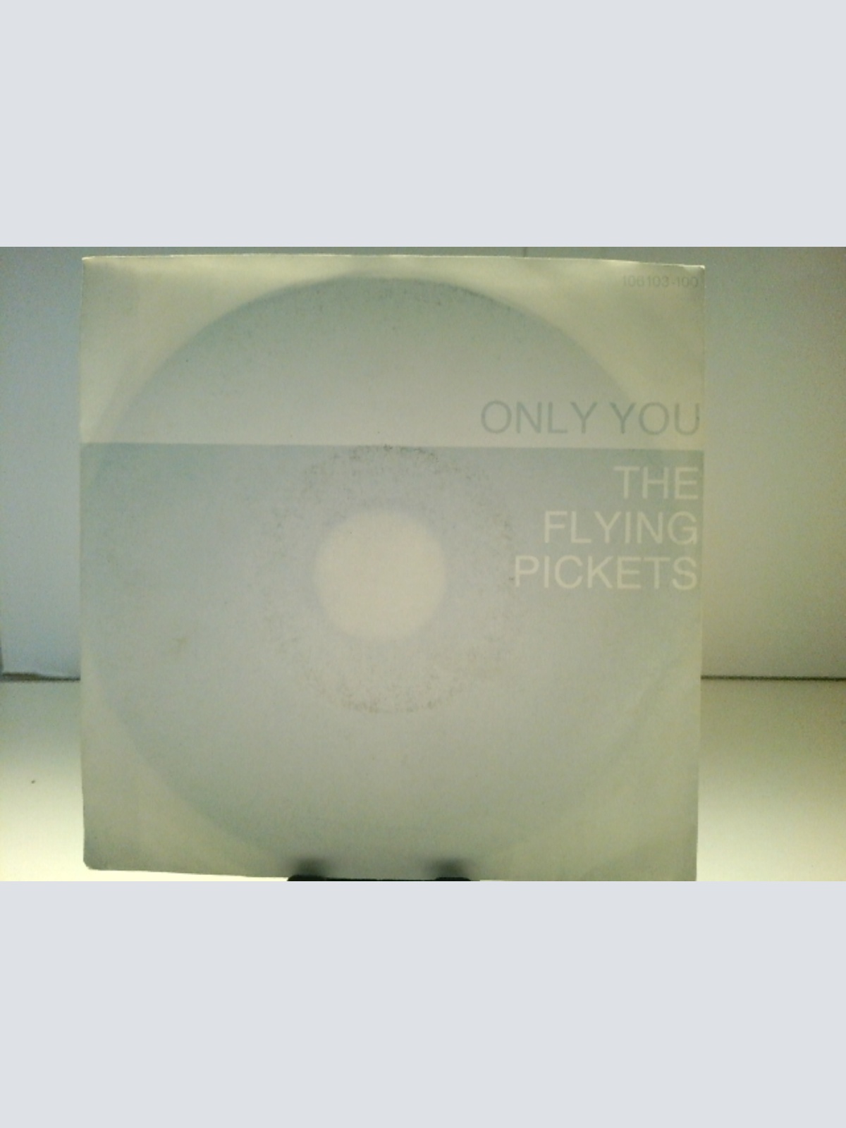 SINGLE / The Flying Pickets – Only You