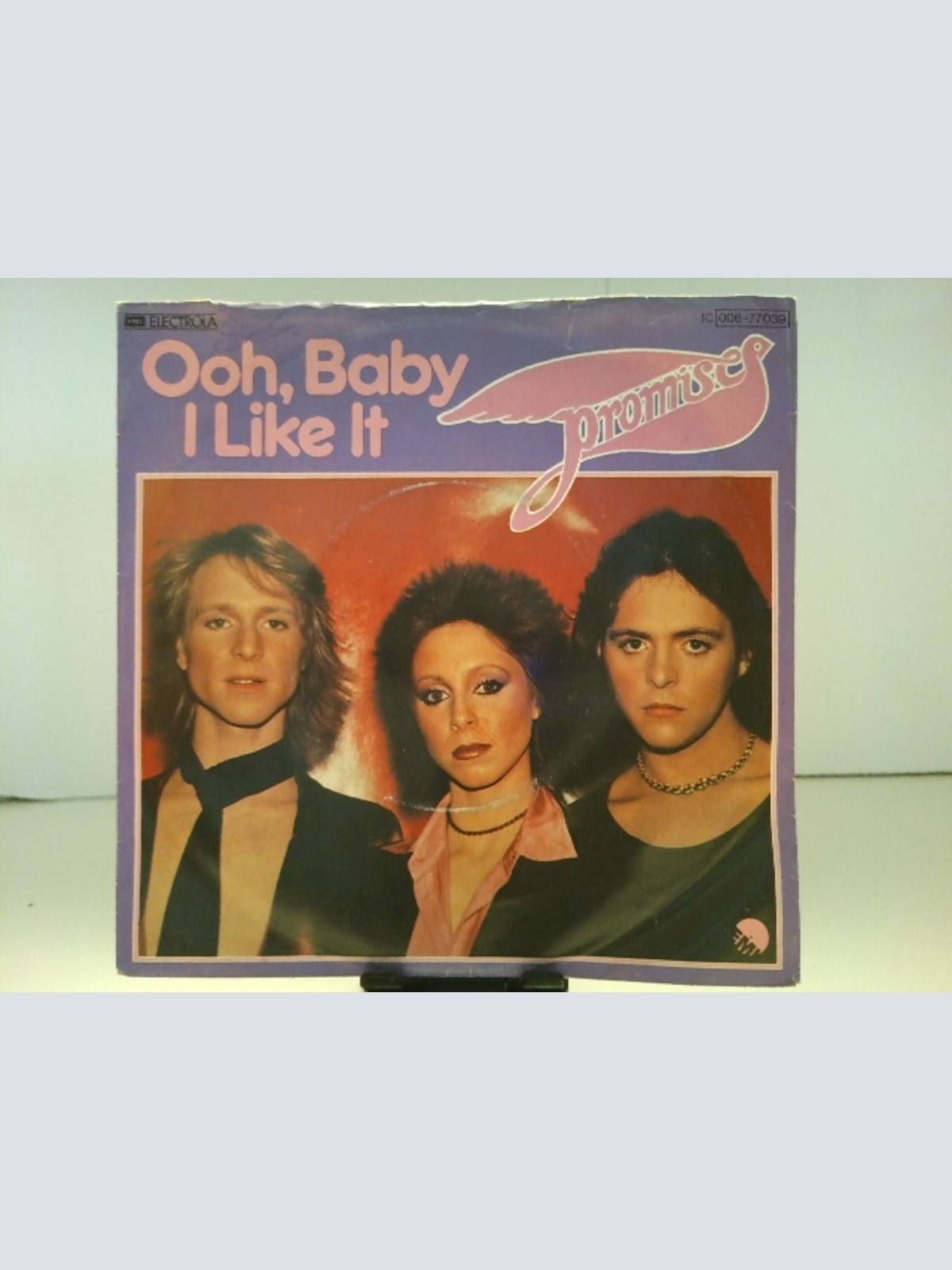 SINGLE / Promises – Ooh, Baby I Like It