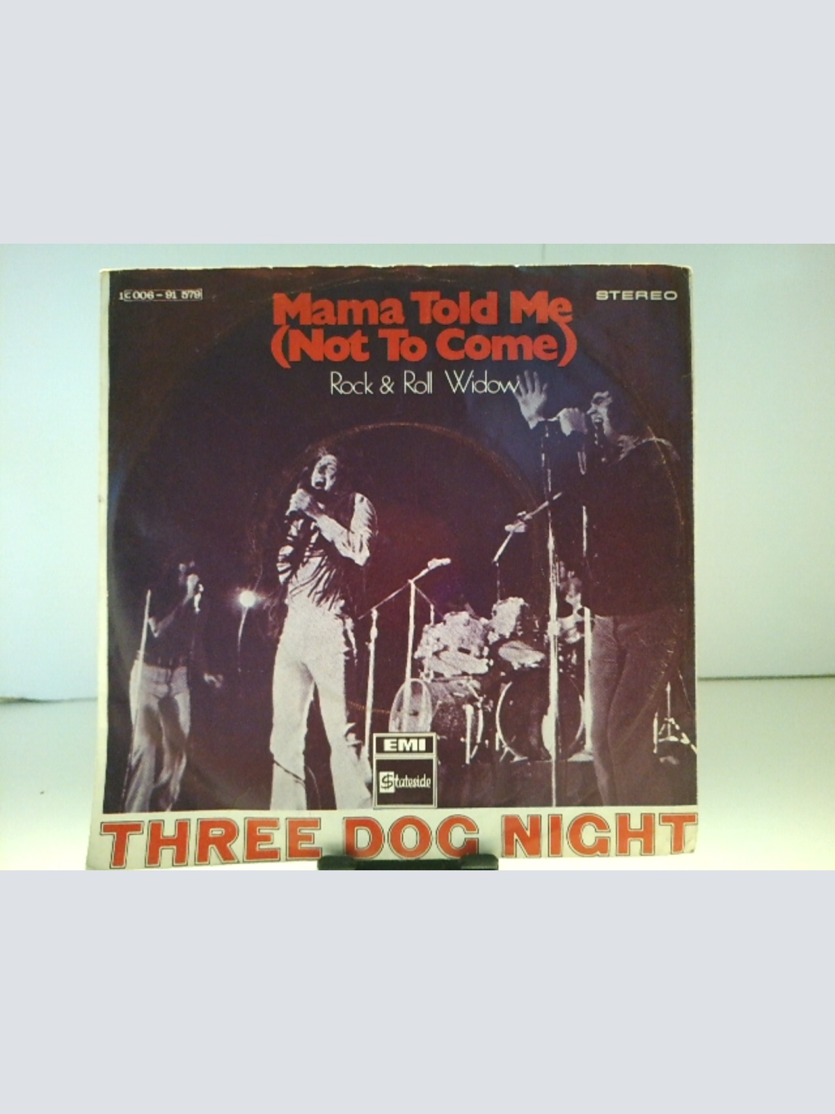 SINGLE / Three Dog Night – Mama Told Me (Not To Come)
