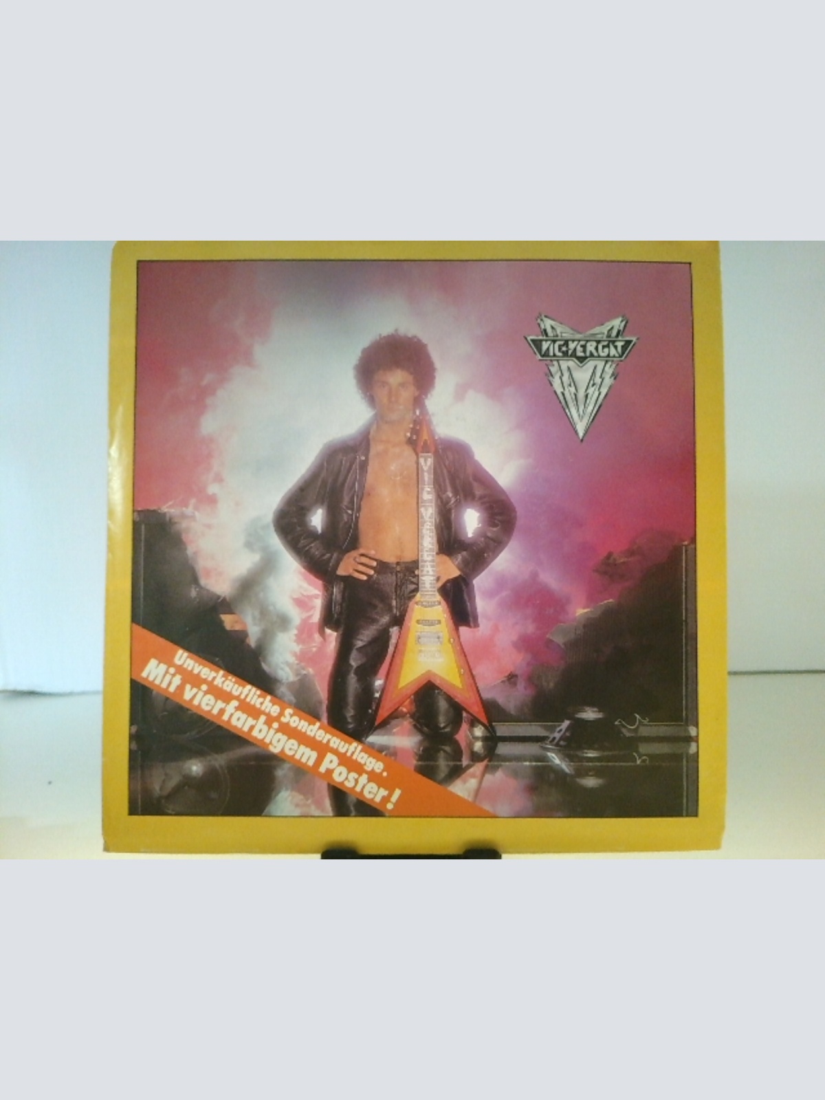 SINGLE / Vic Vergat* / Herman Rarebell – Untitled