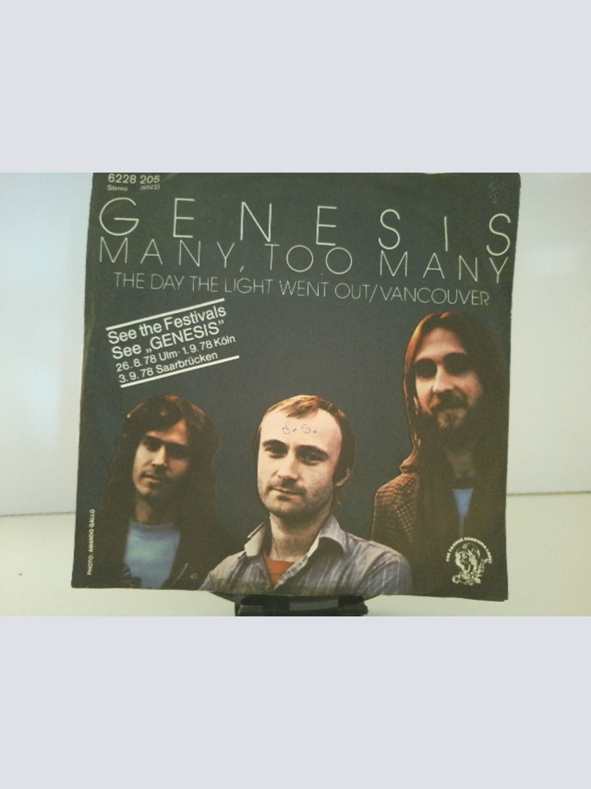 SINGLE / Genesis – Many, Too Many