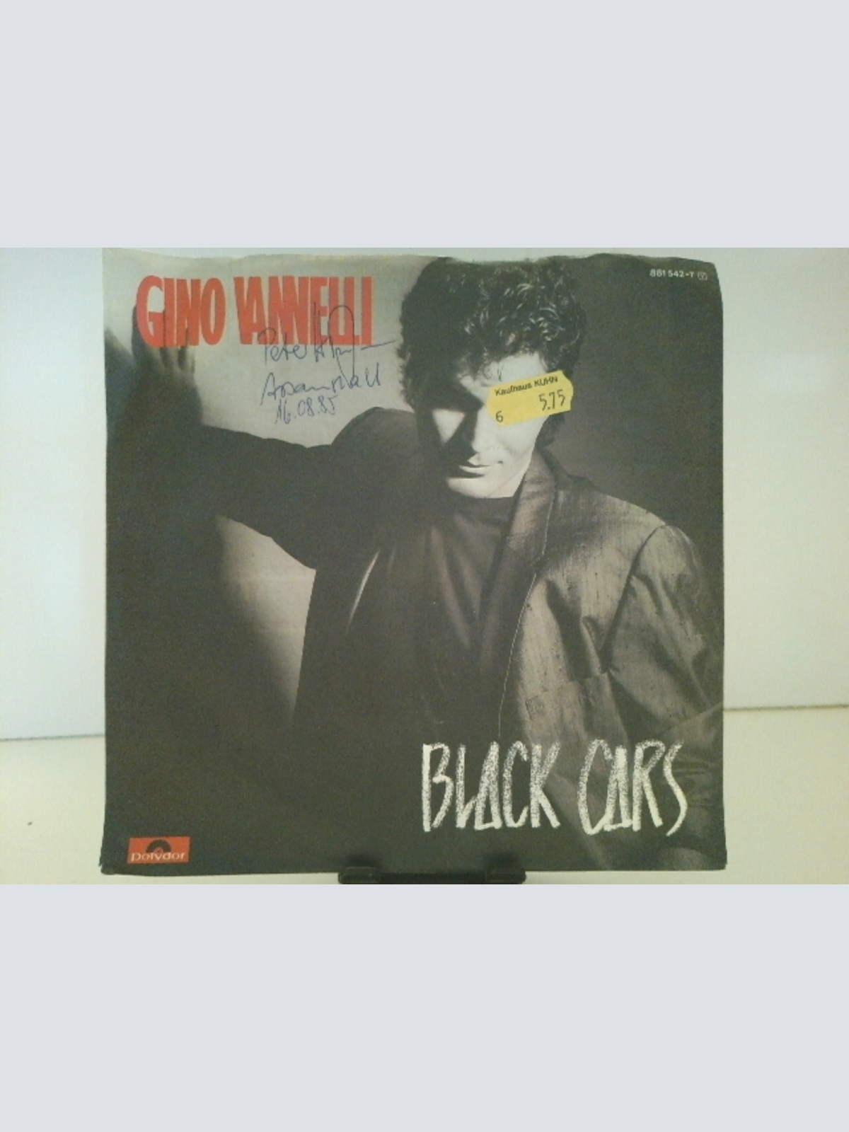 SINGLE / Gino Vannelli – Black Cars