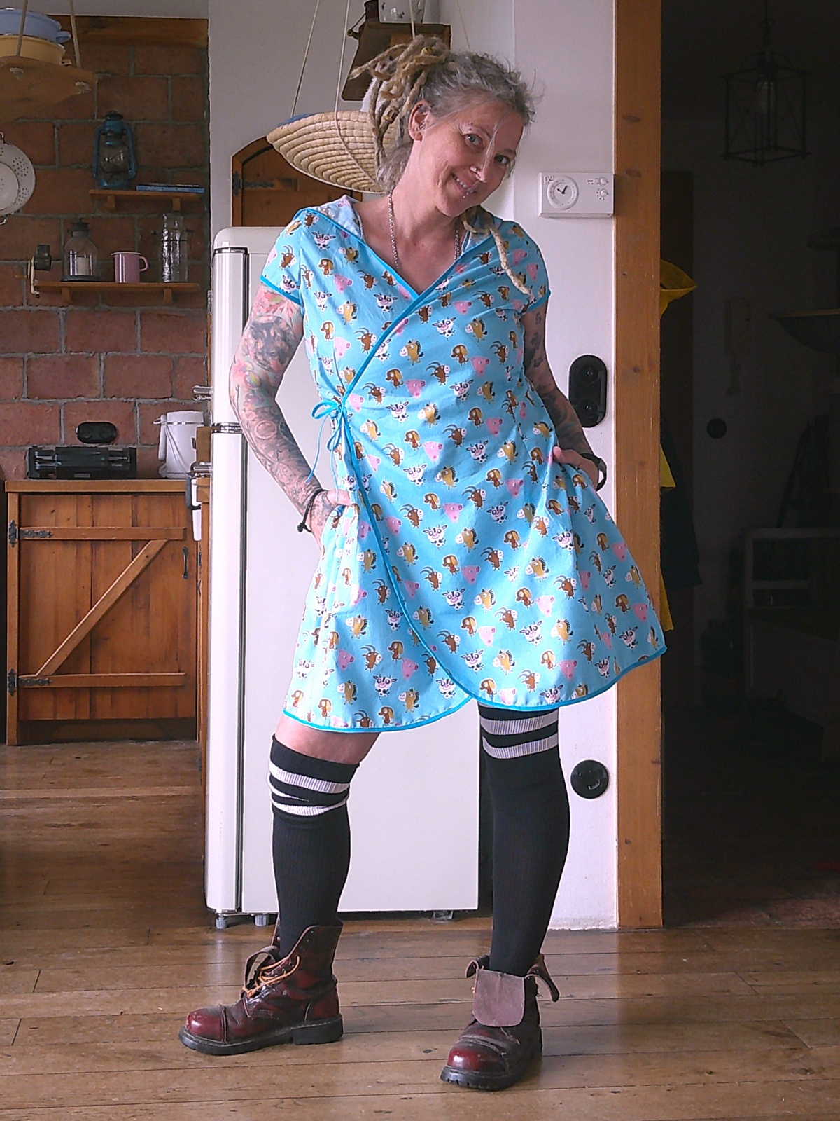 Wickelkleid Bauernhoftiere Ethno Hippie Alternativ Mode Einheitsgröße