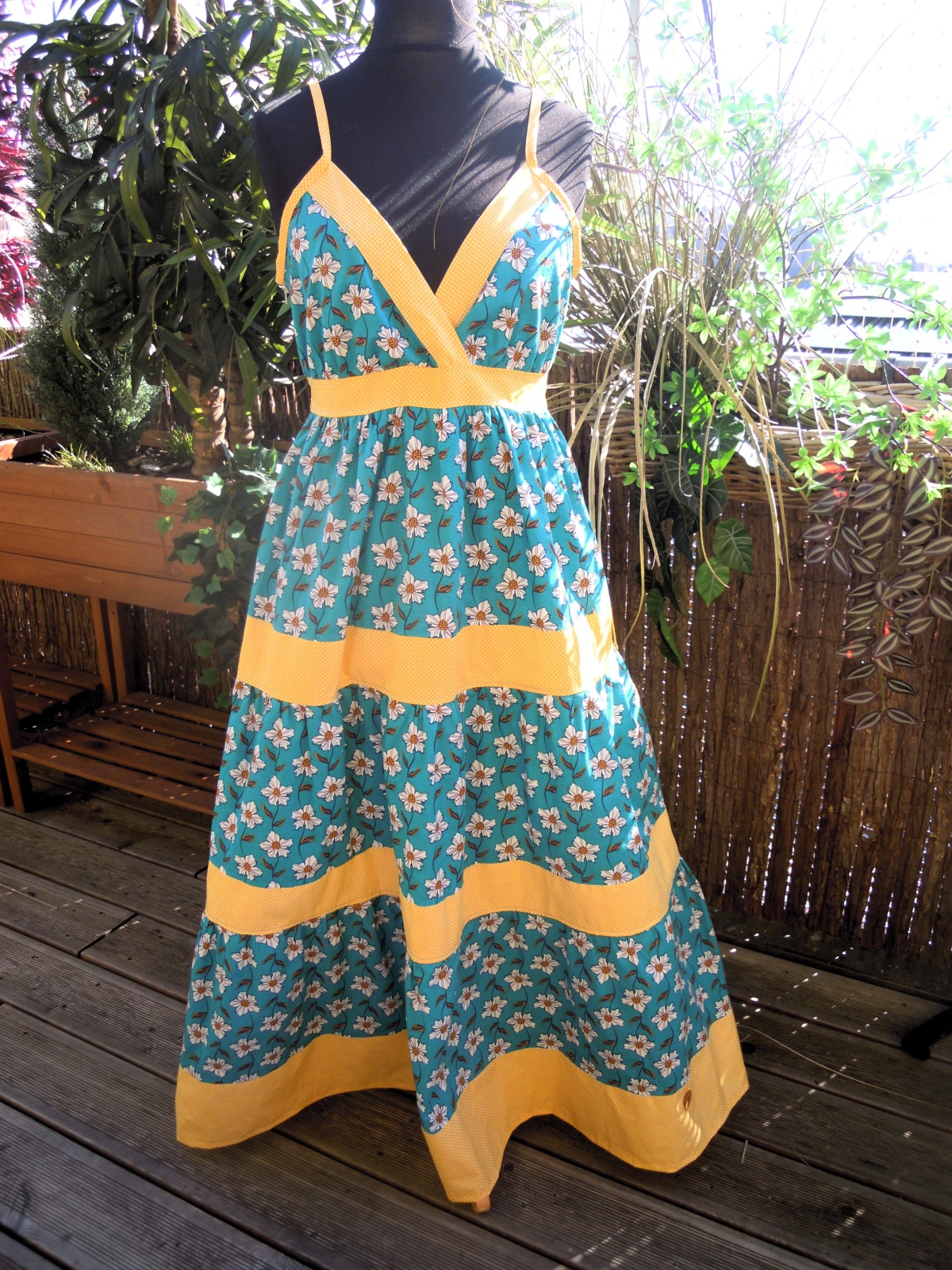 Sommerkleid Maxikleid türkis/gelb mit Blumenmuster