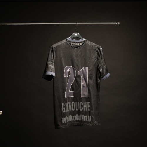 Austria Wien Matchworn Bezirkstrikot GUENOUCHE