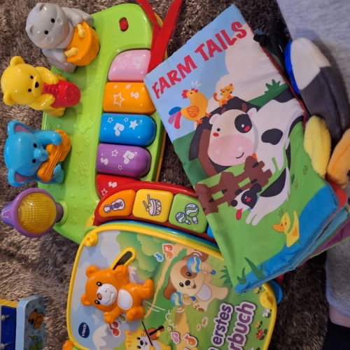 Liederbuch, Liederklavier, Knisterbuch