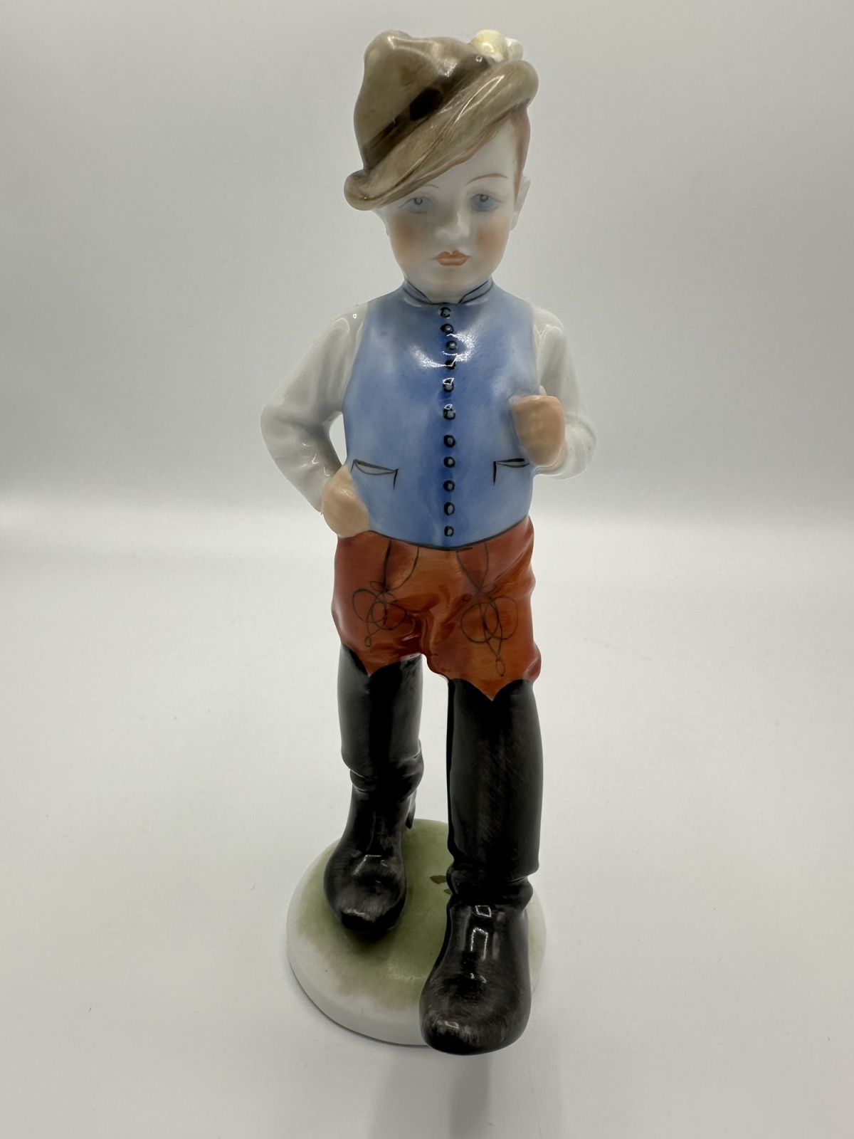 Herend „In Vaters Stiefel“