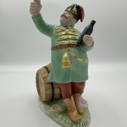 Herend „Prostender Ungar“