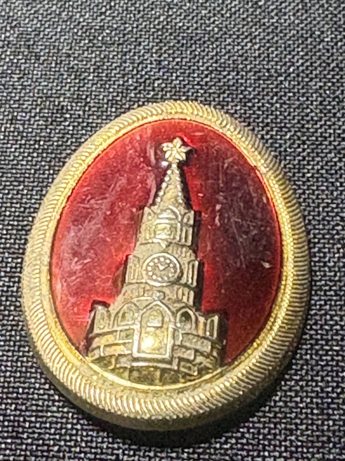 antikes UdSSR-Overlay mit Emaille und Kreml-Türmen