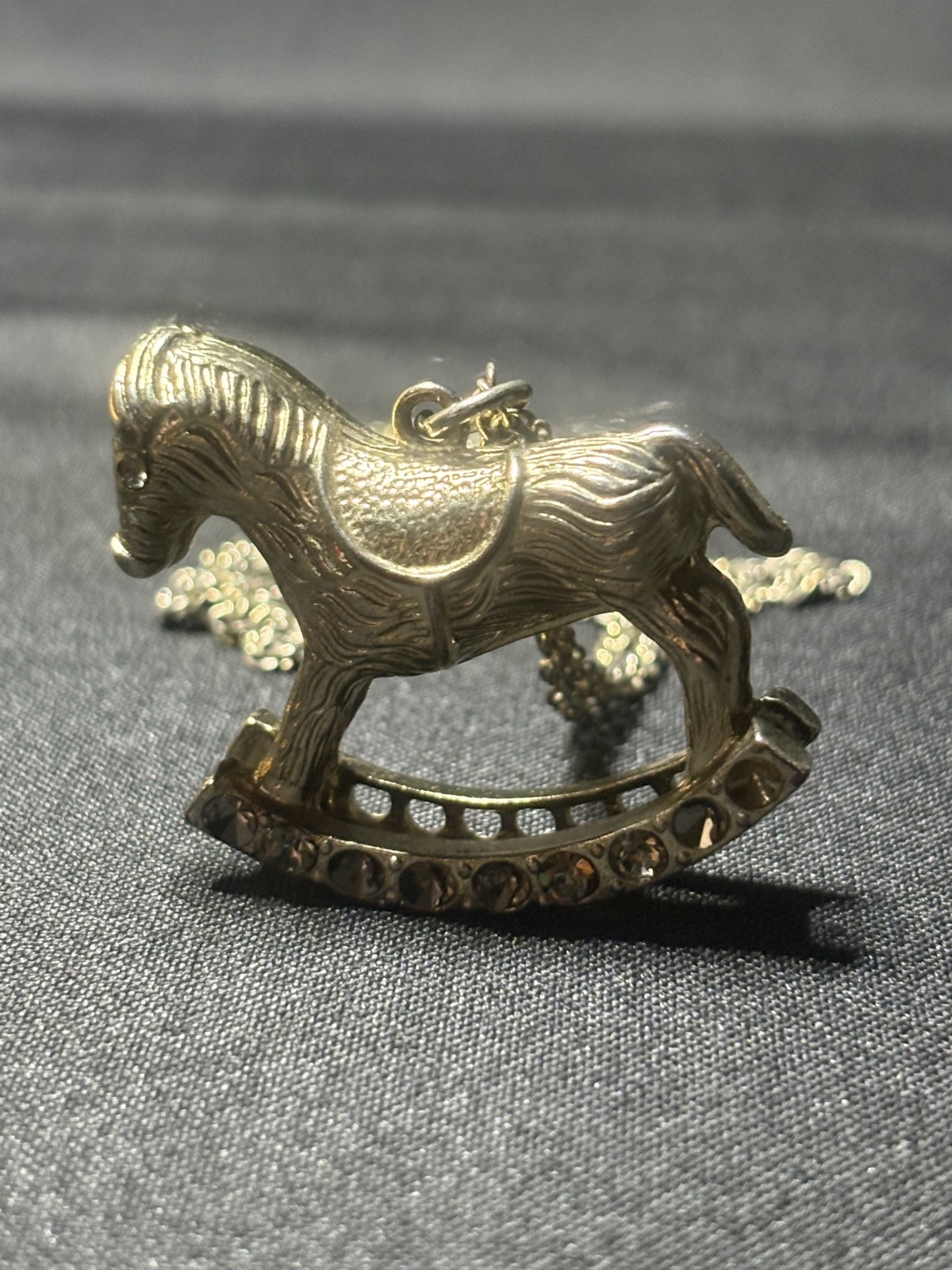 Vintage Spielzeugpferd Anhänger