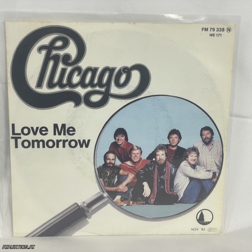 SINGLE / Chicago – Love Me Tomorrow