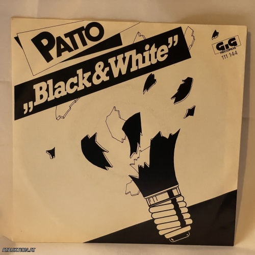 SINGLE / Patto – Black And White