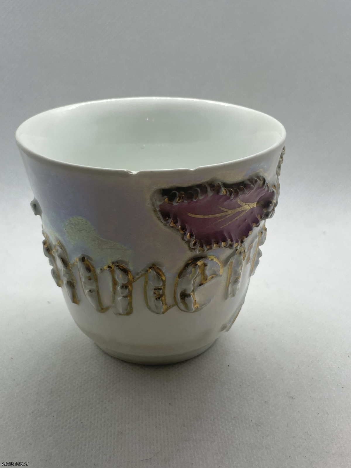 Antikes Prunkhäferl "Erinnerung"