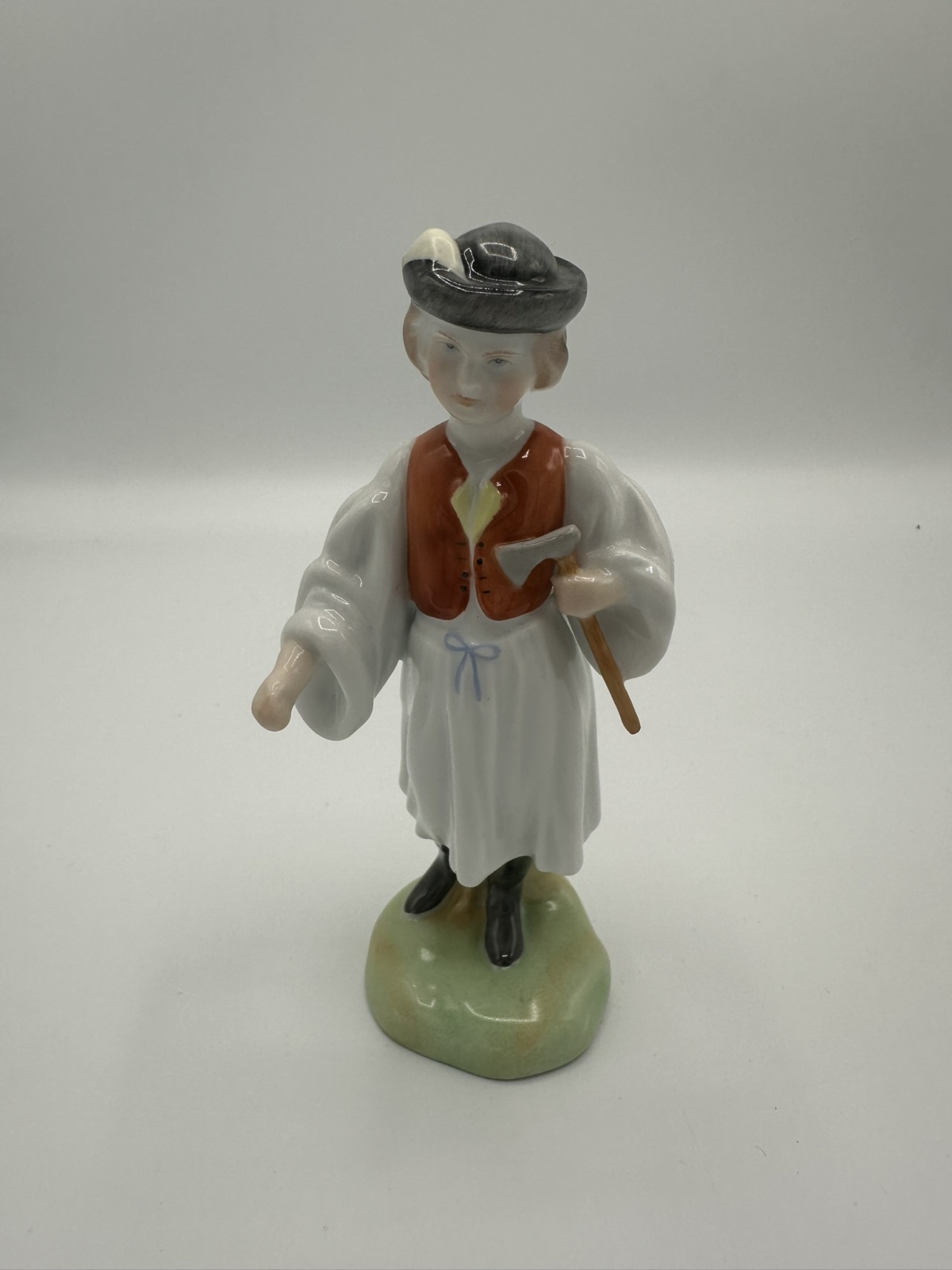 Herend Bauer mit Axt