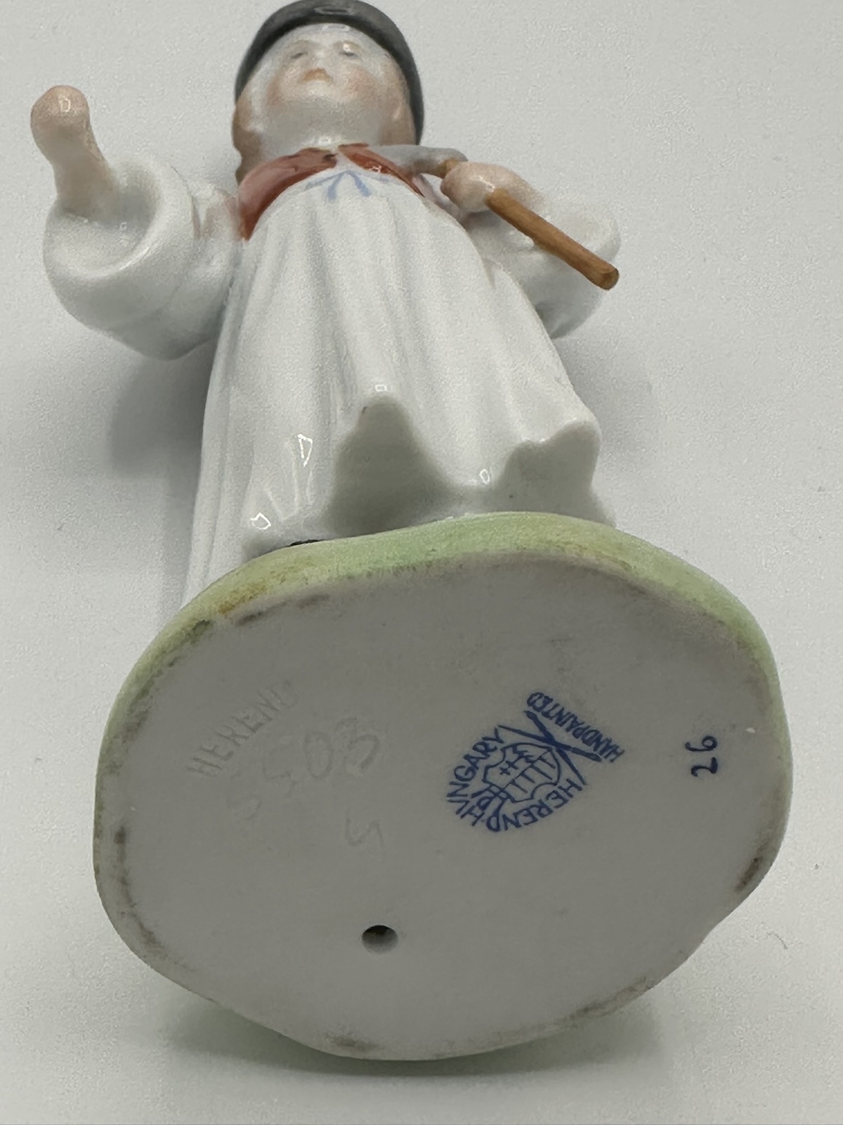 Herend Bauer mit Axt