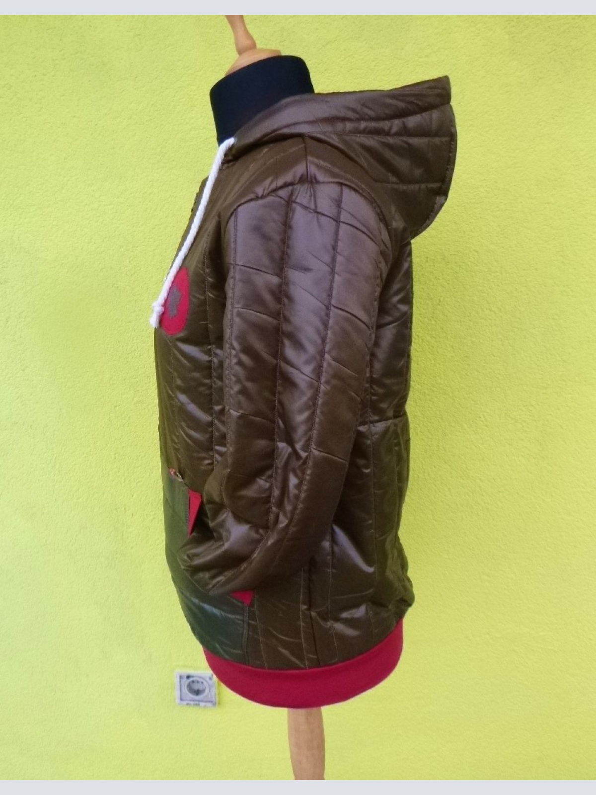 Steppjacke College Jacke in gedämpfte Erdtöne Größe M UNISEX