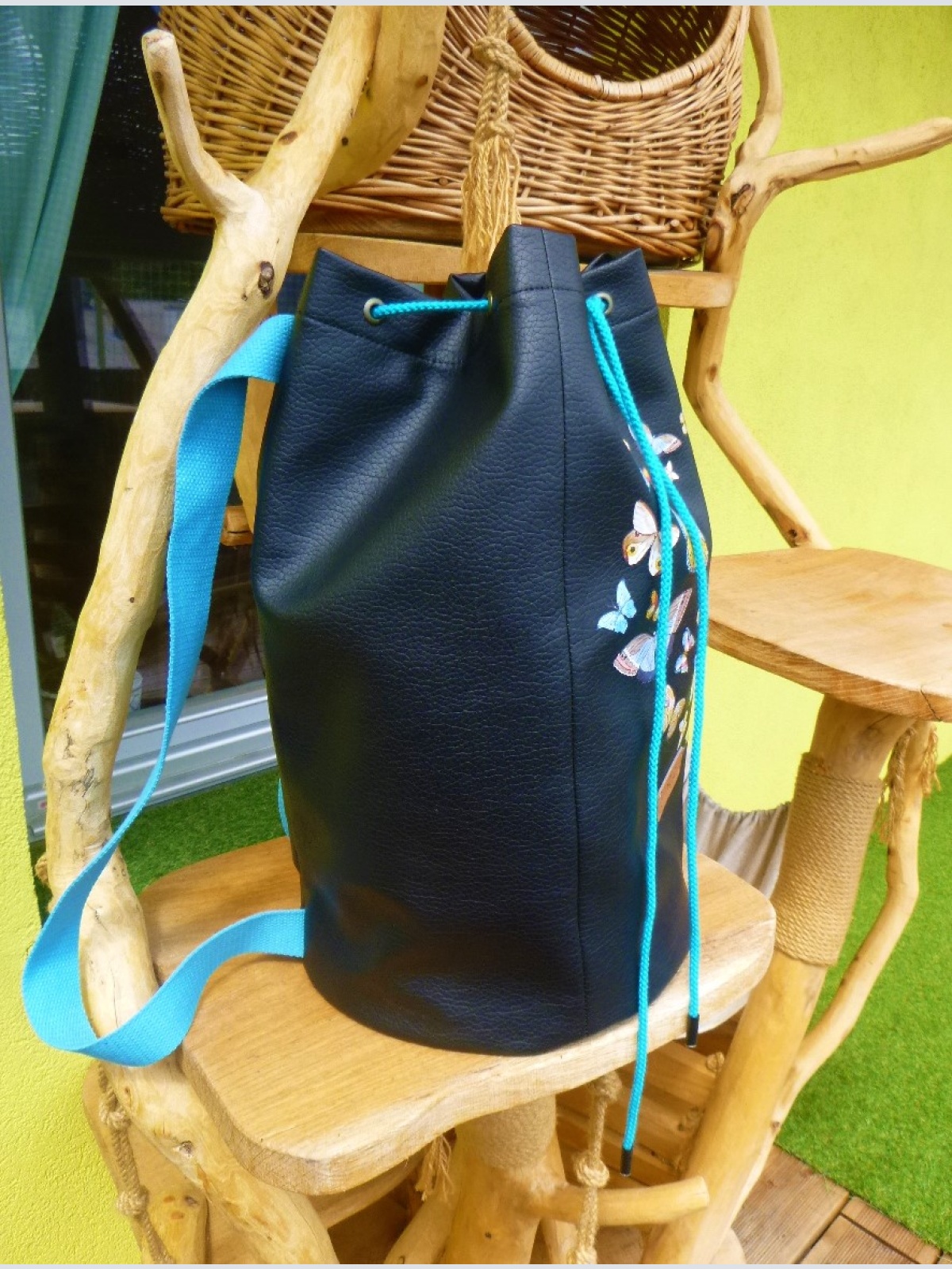 Seesack Rucksack schwarzes Kunstleder mit Schmetterlinge