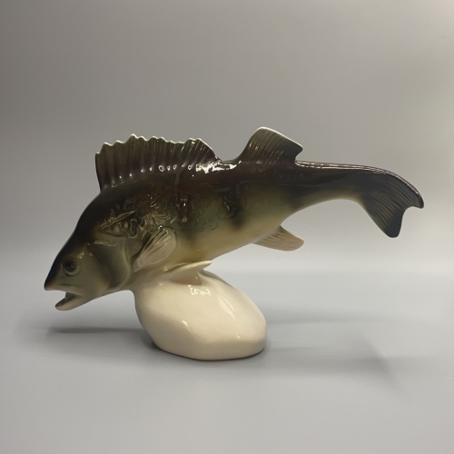 Royal Dux Bohemia "Karpfen"