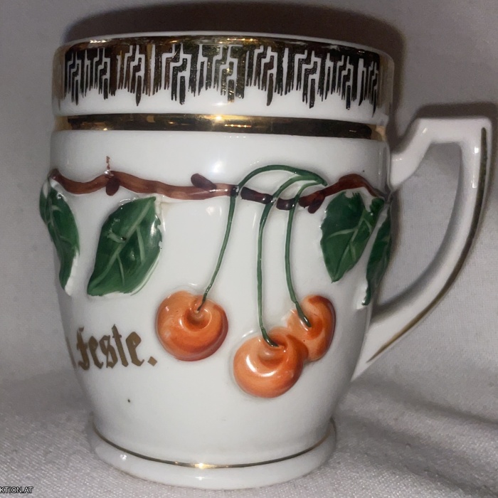 antikes Häferl/Rosenhäferl/ Zum frohen Feste