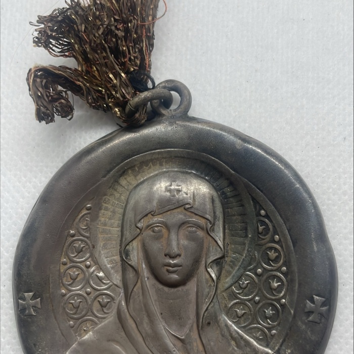Antike Medaille Virgo Fidelis