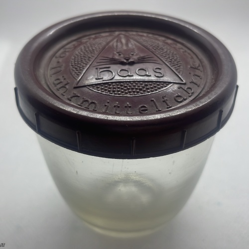 Alte Glas von Haas Wien mit Bakelitdeckel