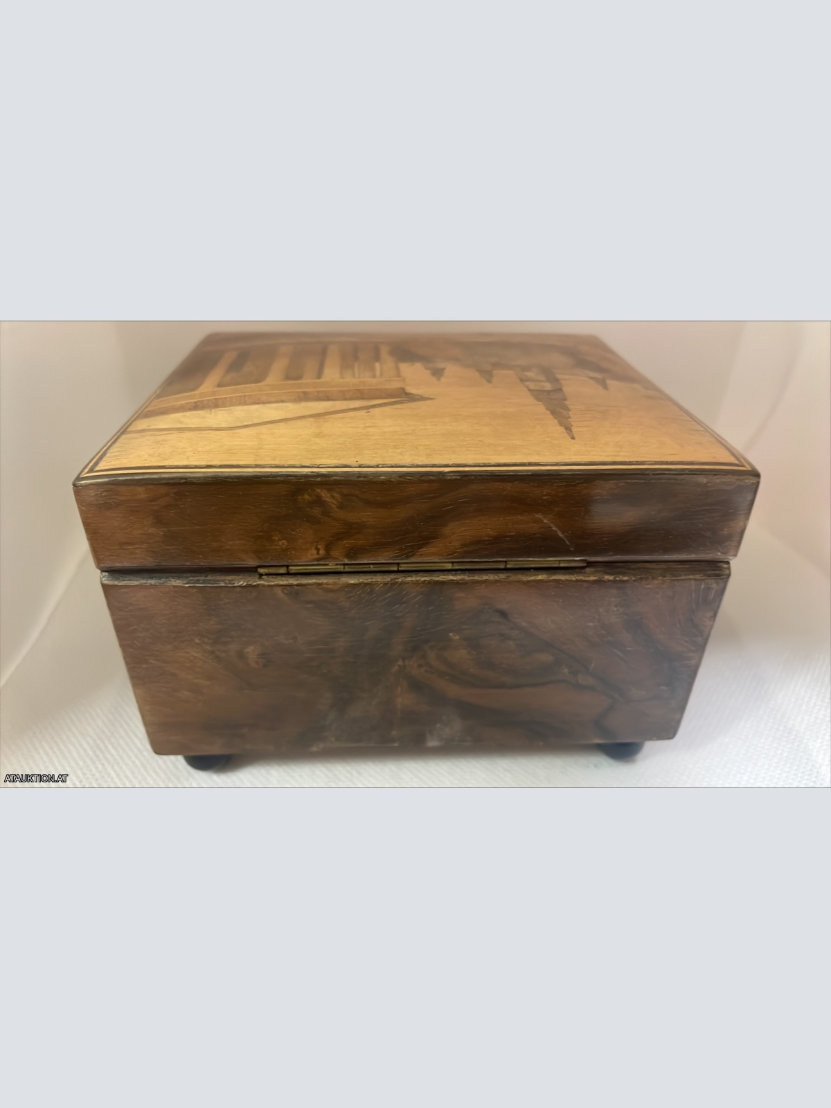 Antike Holz-Spielschatulle