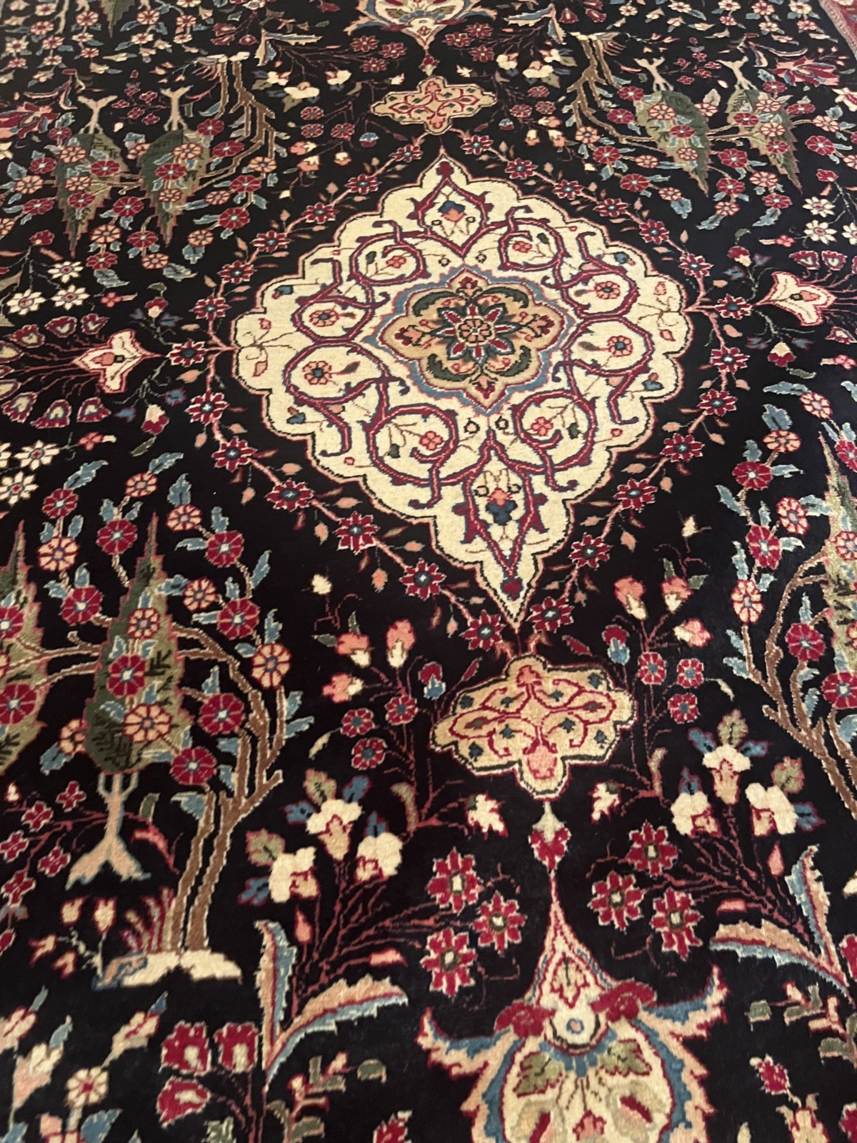 T113 - Sarugh - 143x219 cm  / (N200)