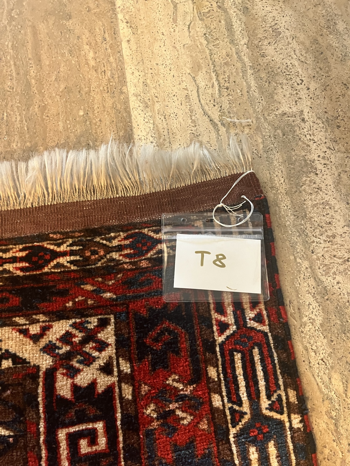 T8 - Hatschlu - Wandteppich - 155 x 128 cm –   / Kaufpreis ursprünglich Eur 2.143,-- / (N300)