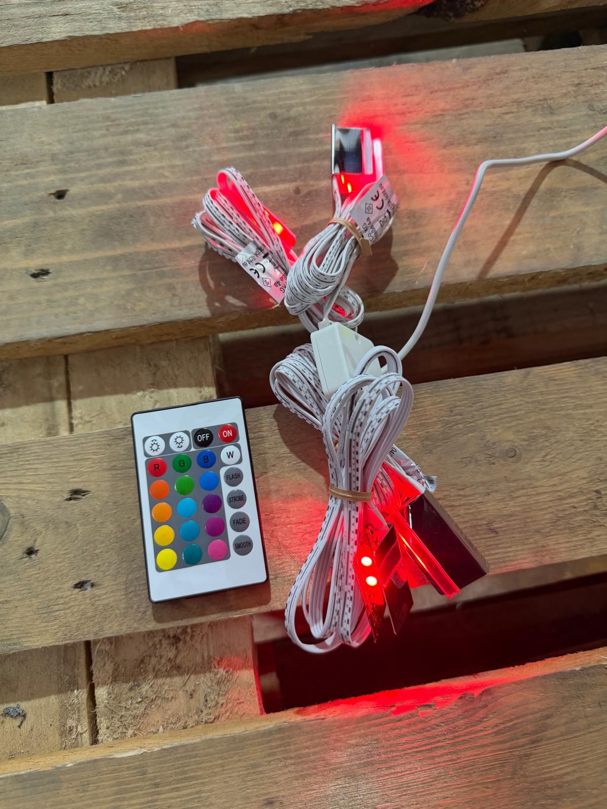 2x LED Stripes mit Fernbedienung