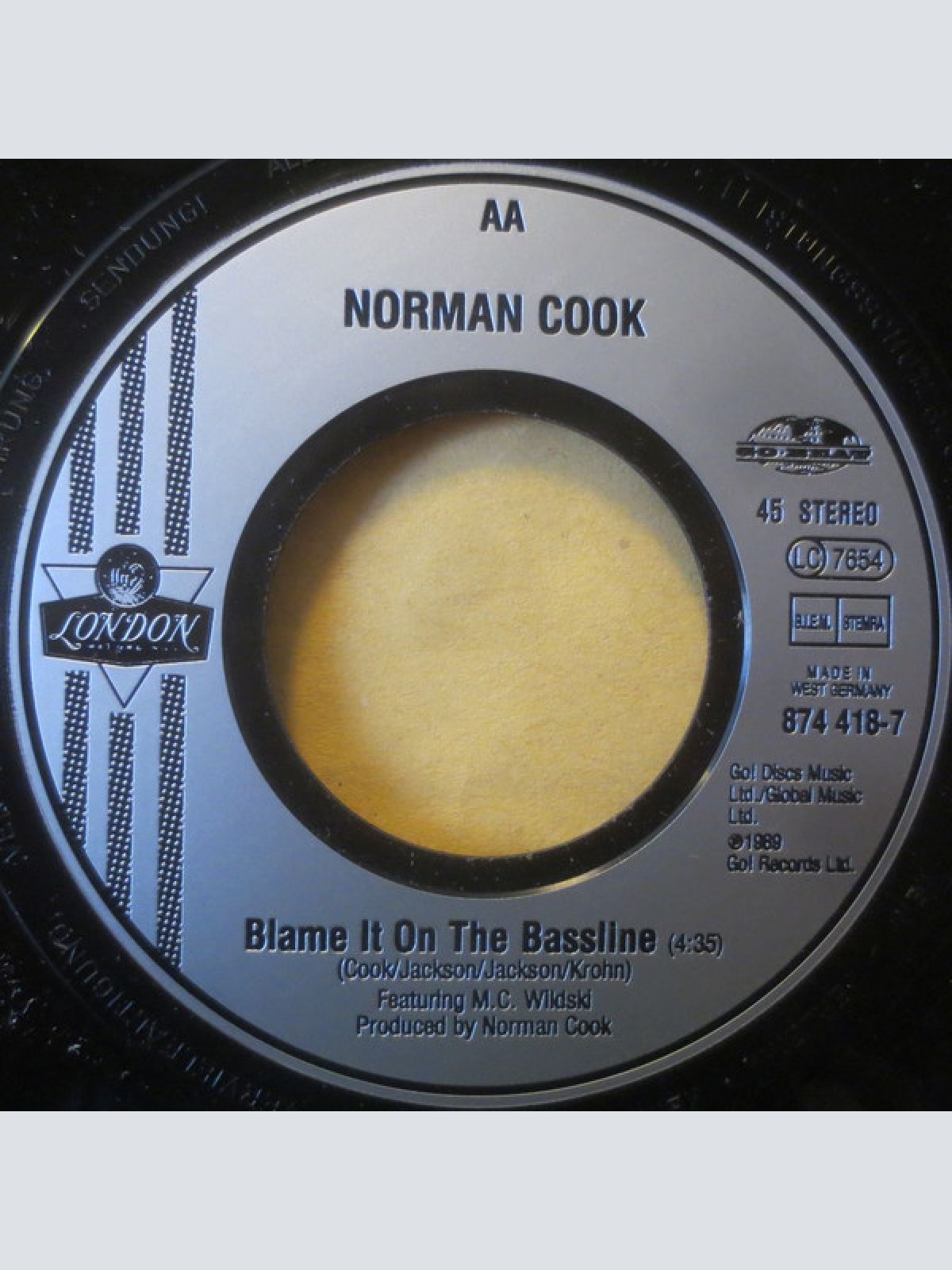 Vinyl / Norman Cook - Won't Talk About It / Blame It On The Bassline