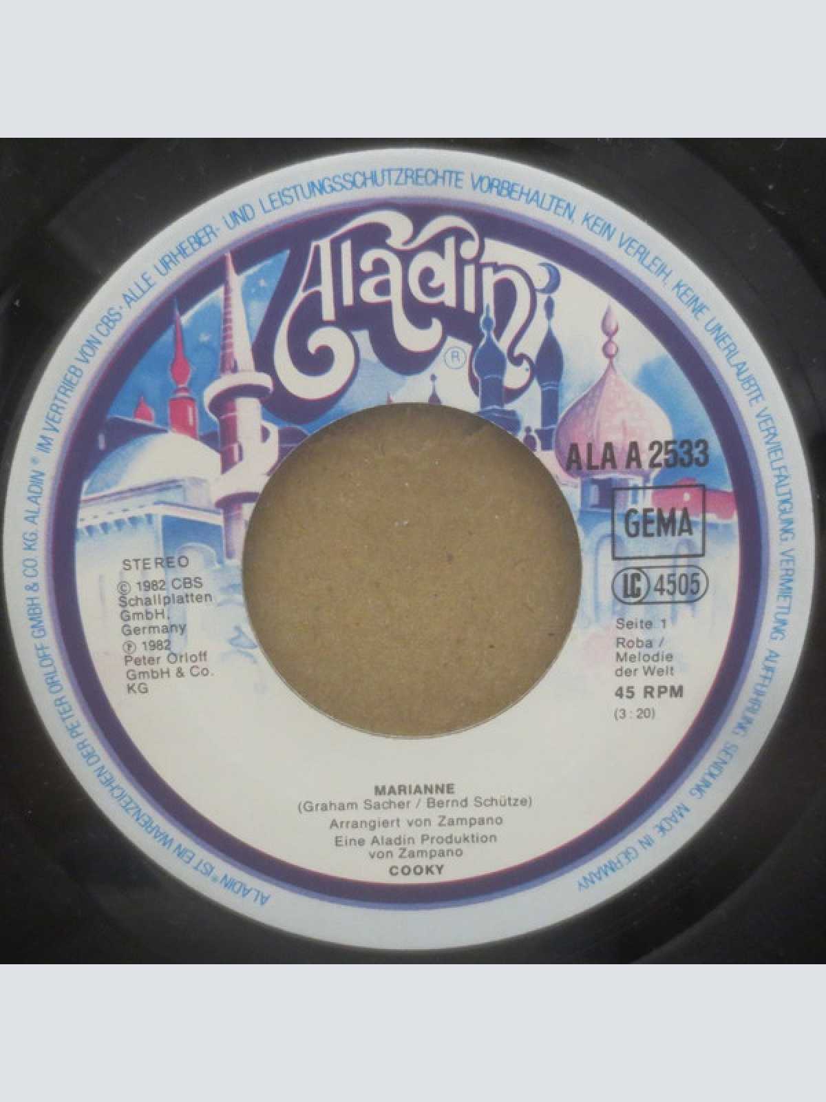 Vinyl / Cooky (5) - Marianne