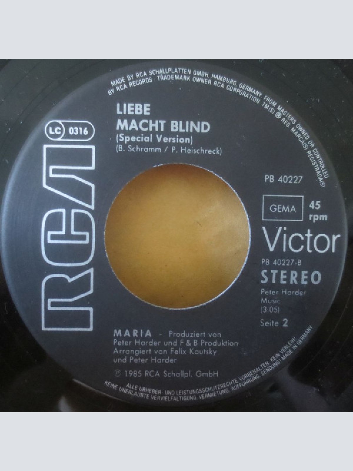 Vinyl / Maria (41) - Liebe Macht Blind