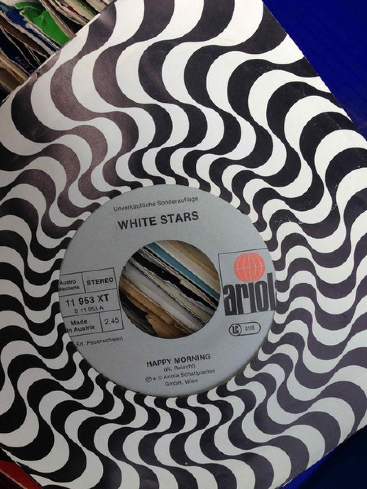 Vinyl / White Stars - Happy Morning