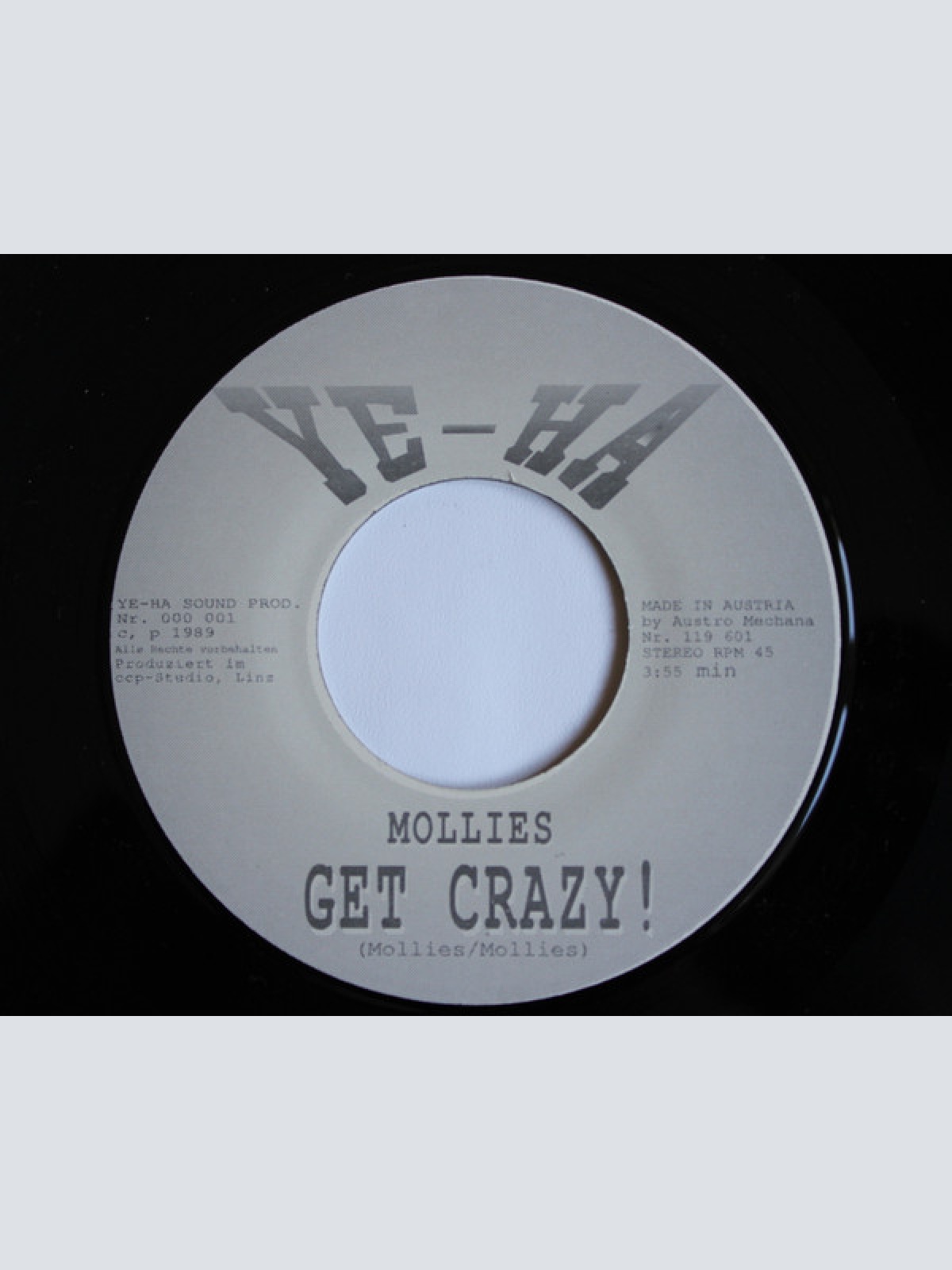 Vinyl / Die Mollies featuring Fishmäc - Hot Love / Get Crazy