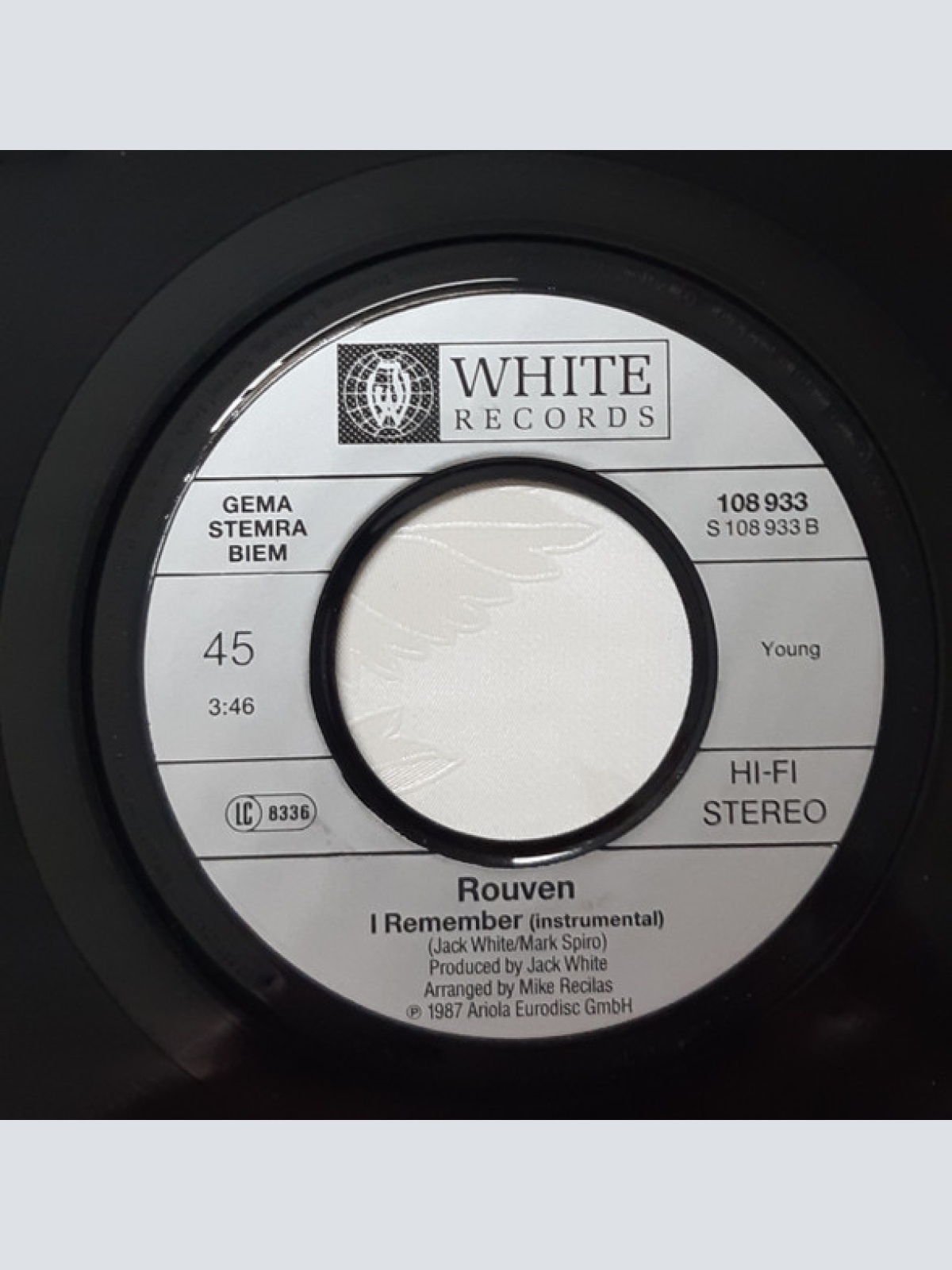 Vinyl / Rouven (2) - I Remember