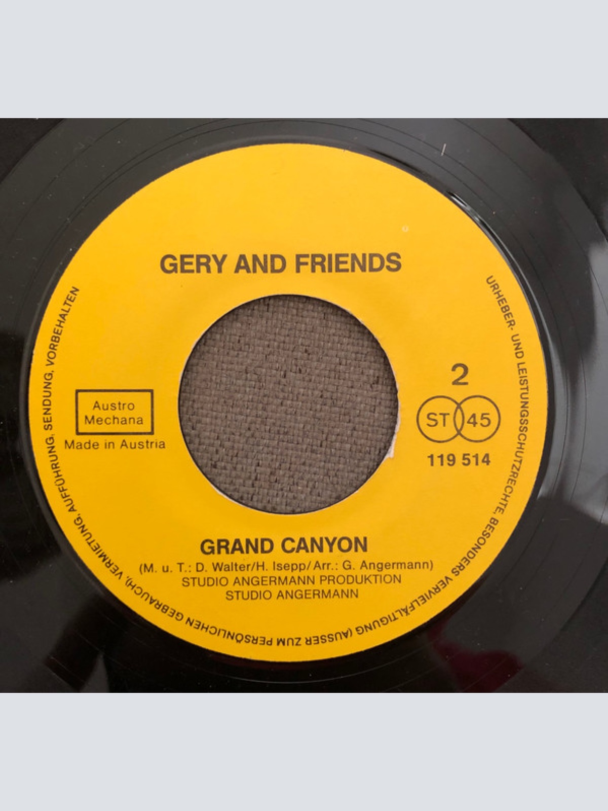 Vinyl / Gery And Friends - Mirella e Angelina? / Grand Canyon