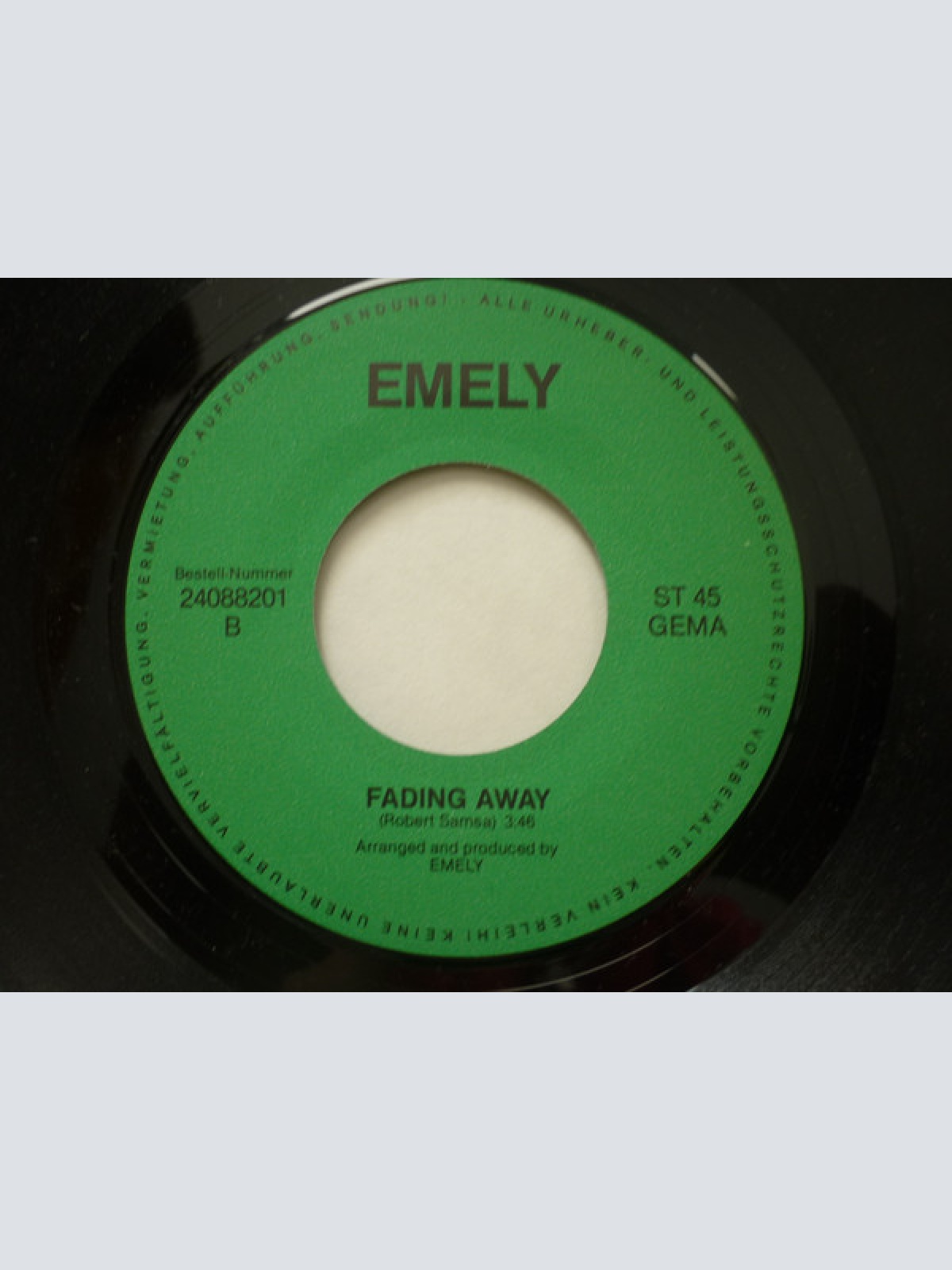 Vinyl / Emely (2) - Michigan Lake / Fading Away
