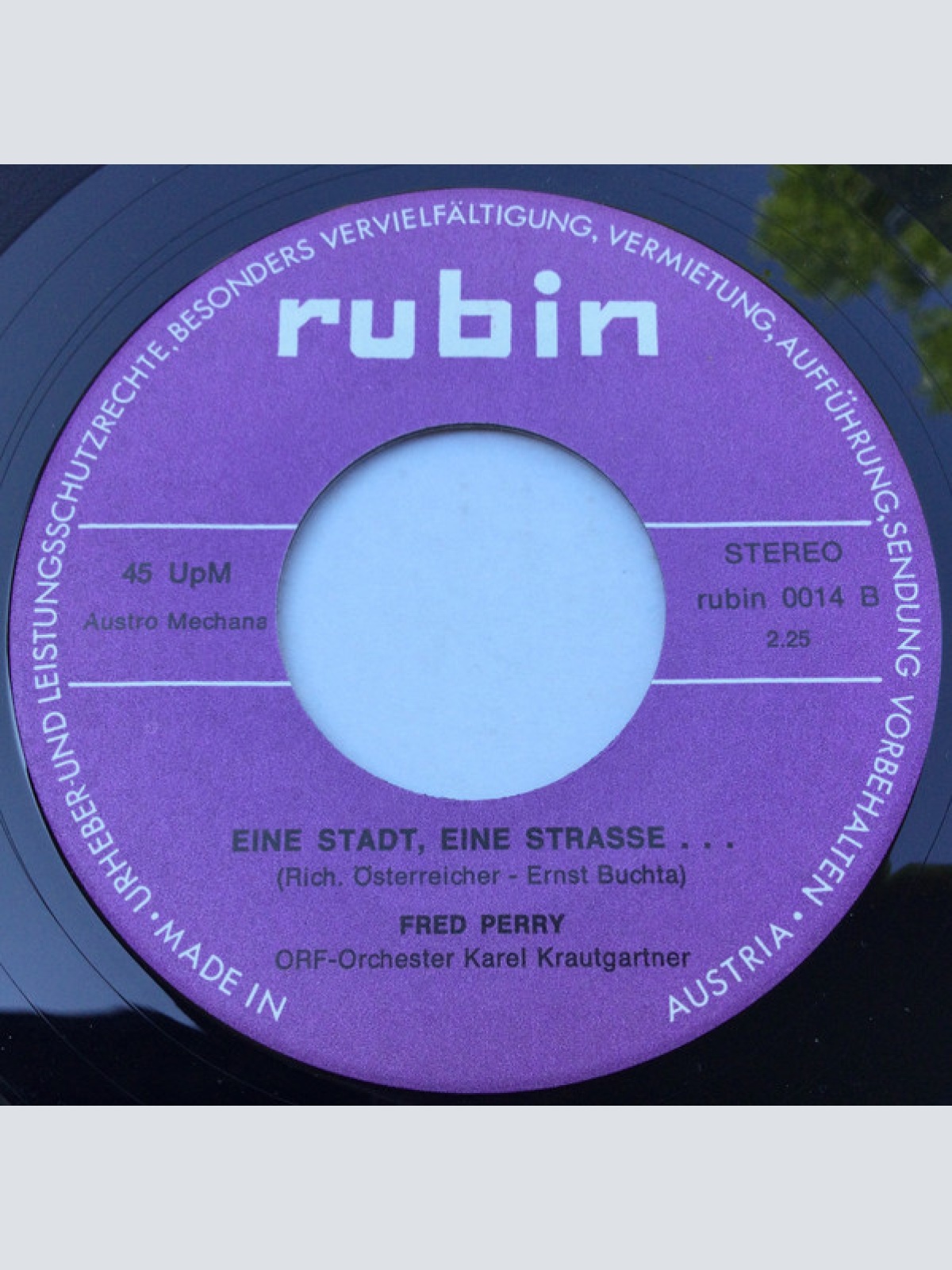 Vinyl / Fred Perry (2) - Ich Werde Dich Auf Händen Tragen / Eine Stadt, Eine Strasse