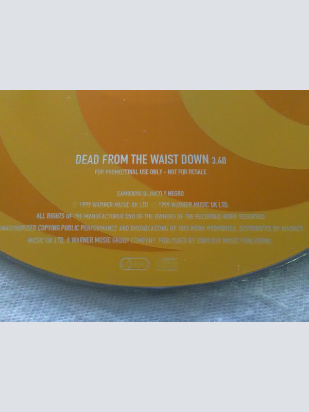 CD / Catatonia - Dead From The Waist Down