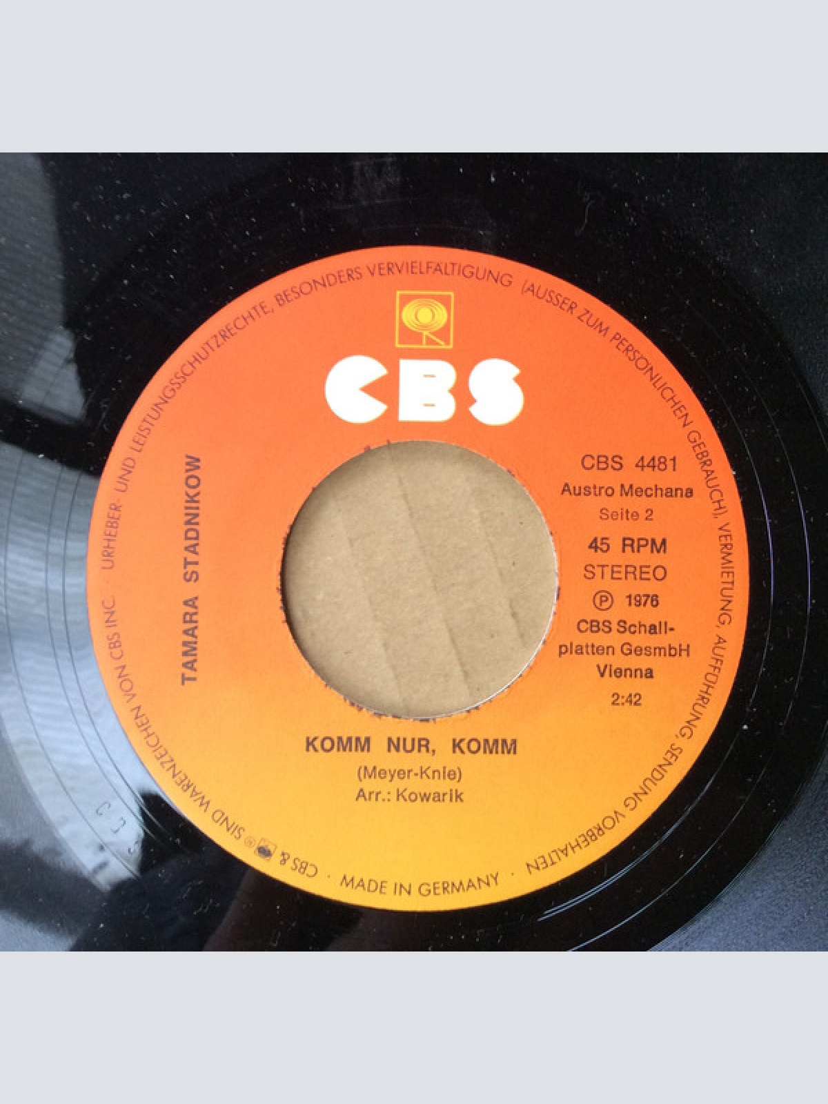 Vinyl / Tamara Stadnikow - Café Royal