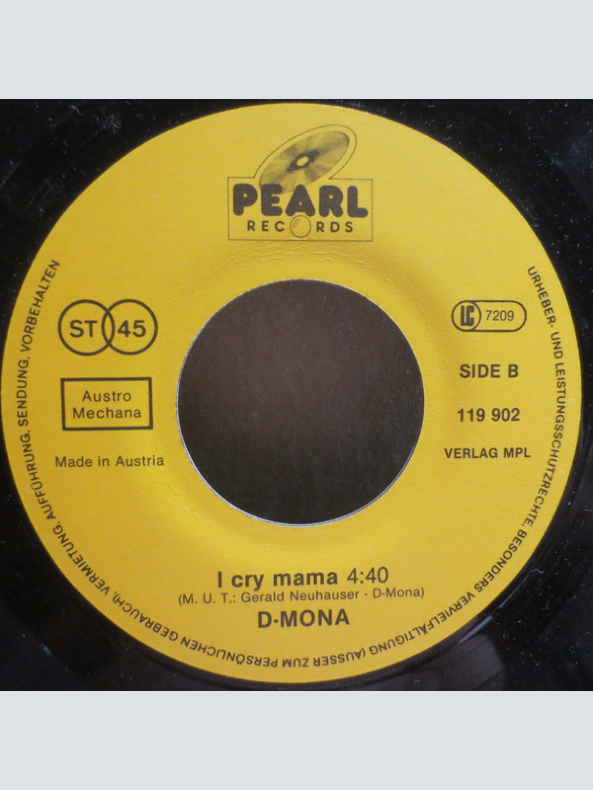 Vinyl / D-Mona - I Want Your Love