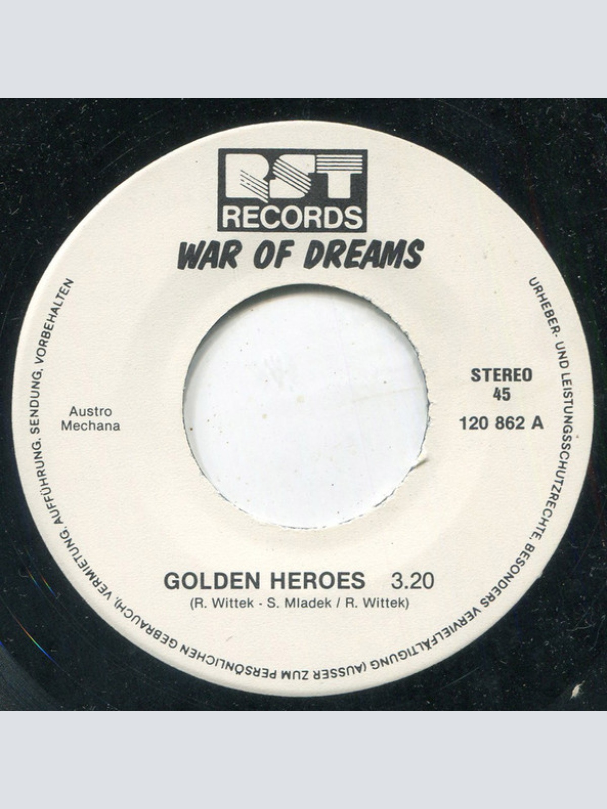 Vinyl / War Of Dreams - Golden Heroes
