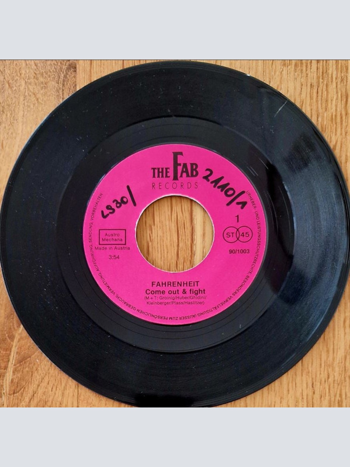 Vinyl / Fahrenheit (2) - Come Out & Fight