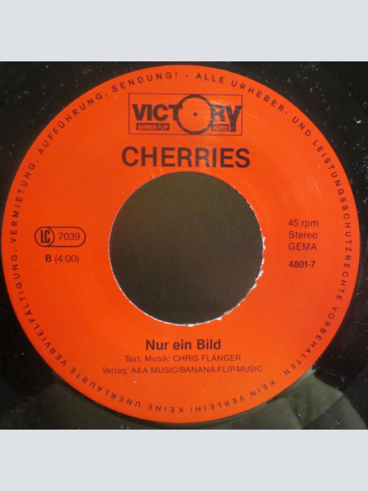 Vinyl / Cherries (2) - Engel Der Nacht