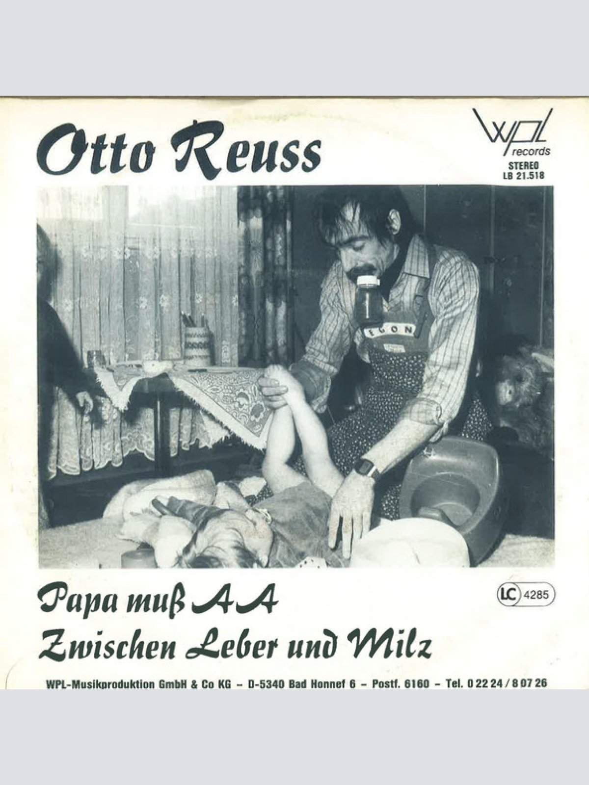 Vinyl / Otto Reuss - Papa Muss AA / Zwischen Leber Und Mils