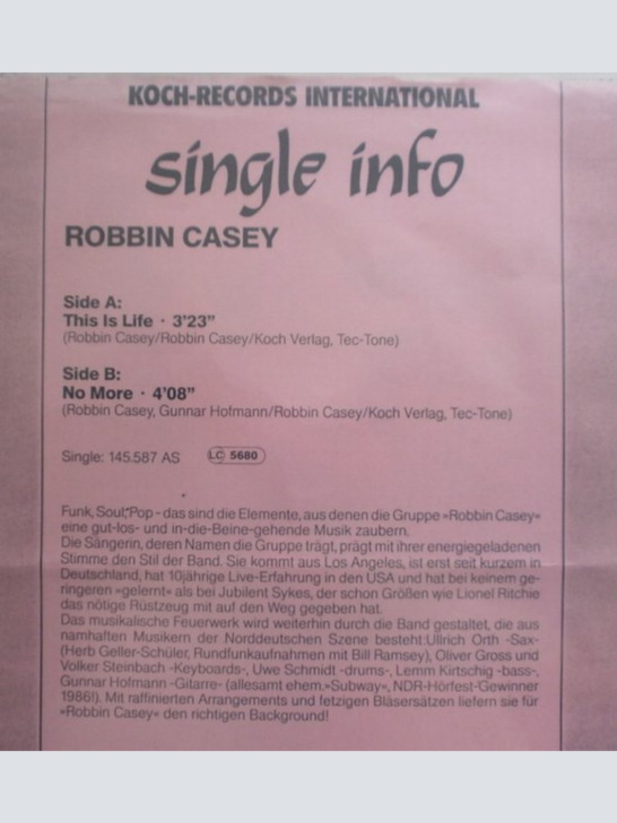 Vinyl / Robbin Casey - This Is Life / No More